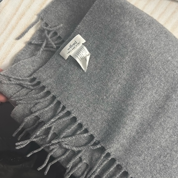 Wilfred Accessories - Wilfred 80% Wool Grey Scarf. Perfect condition.